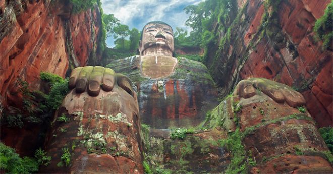 điểm du lịch tượng Lạc Sơn Đại Phật ở Tứ Xuyên
