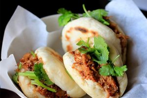 Bánh mì kẹp thịt Roujiamo